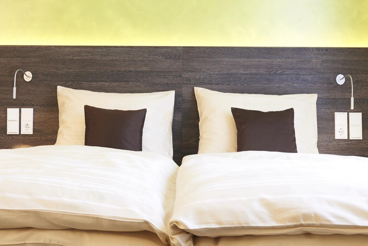 Eee Hotel Traun Ngoại thất bức ảnh