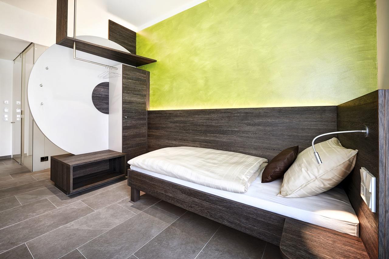 Eee Hotel Traun Ngoại thất bức ảnh