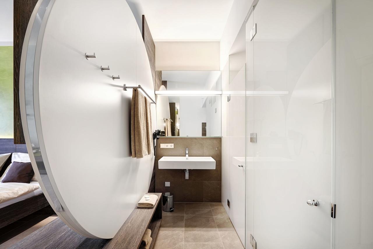Eee Hotel Traun Ngoại thất bức ảnh