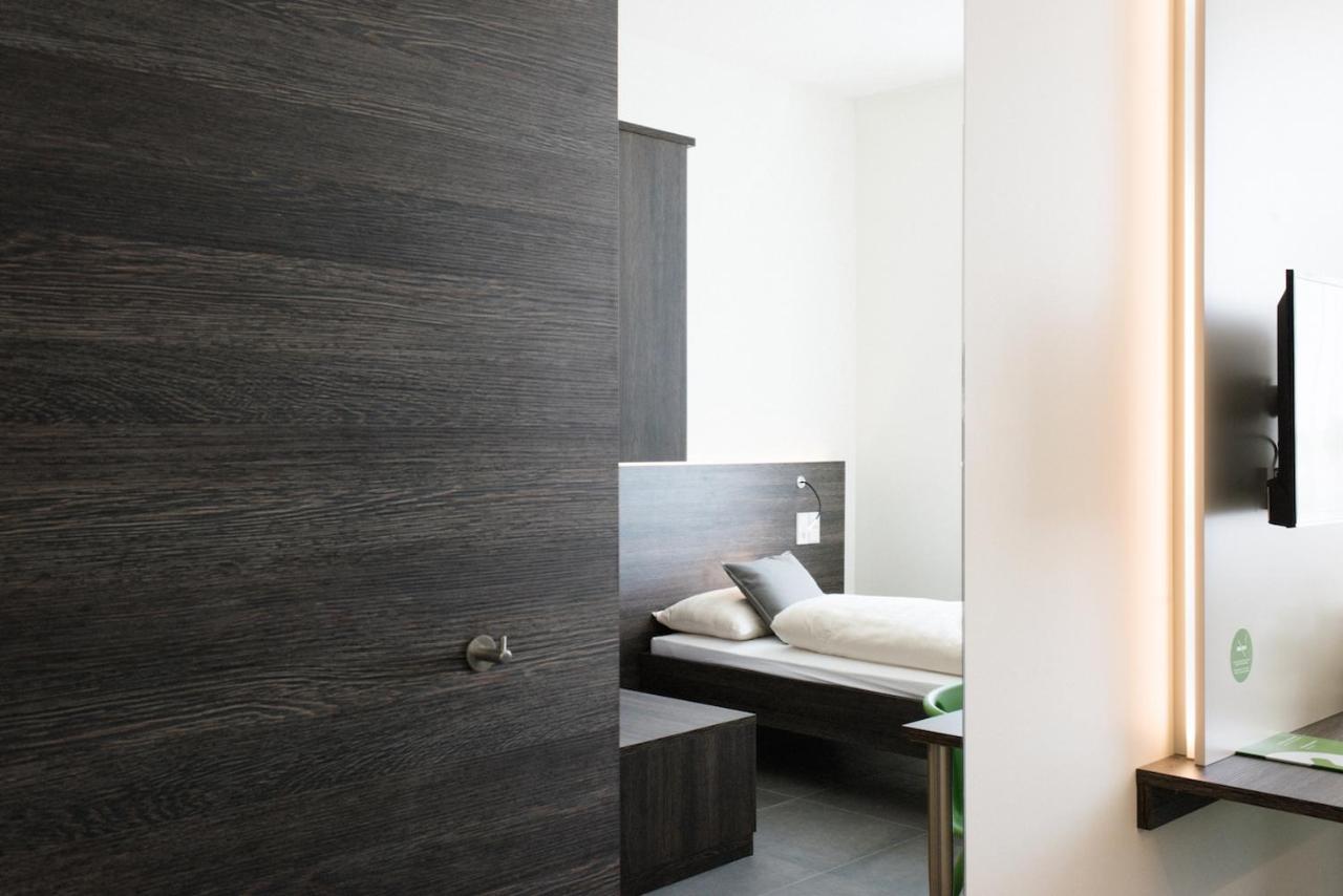 Eee Hotel Traun Ngoại thất bức ảnh