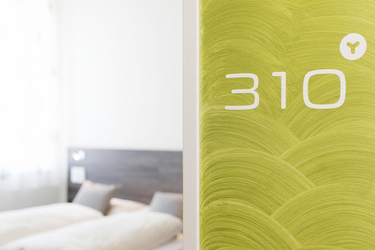 Eee Hotel Traun Ngoại thất bức ảnh