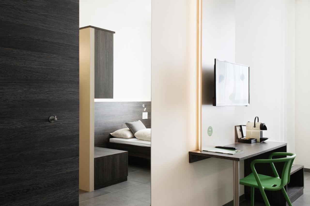 Eee Hotel Traun Ngoại thất bức ảnh